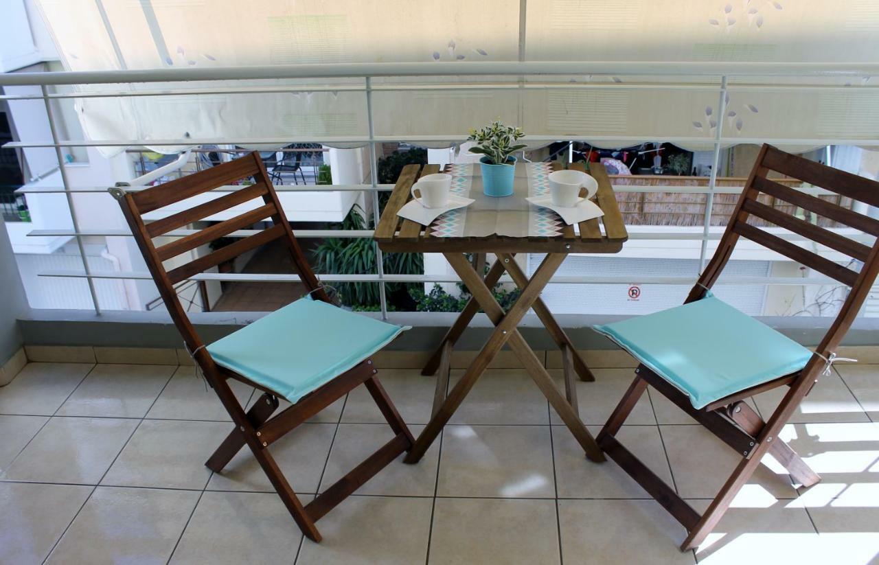 Cozy Studio Apartment In Pireus Eksteriør billede