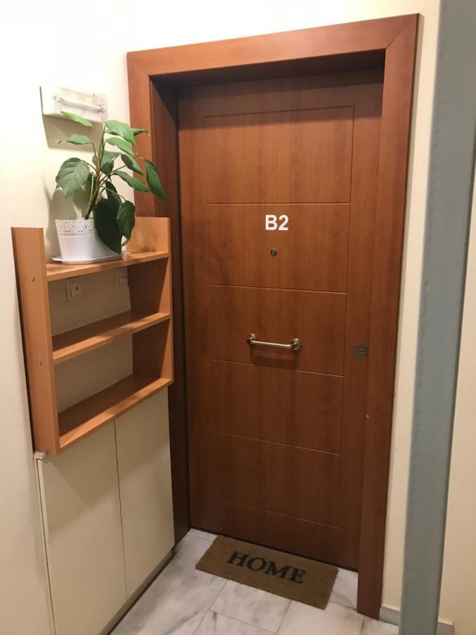 Cozy Studio Apartment In Pireus Eksteriør billede